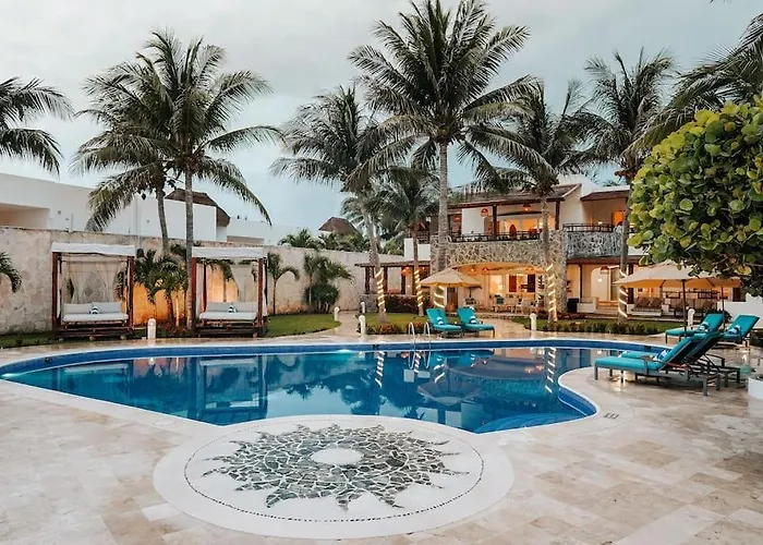 Hotel 6 Bedroom Luxury Mansion *