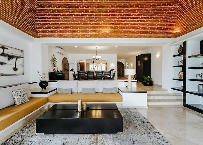 Hotel 6 Bedroom Luxury Mansion Puerto Morelos