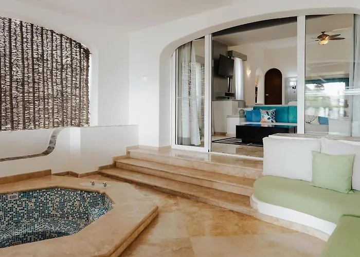 Hotel 6 Bedroom Luxury Mansion Puerto Morelos